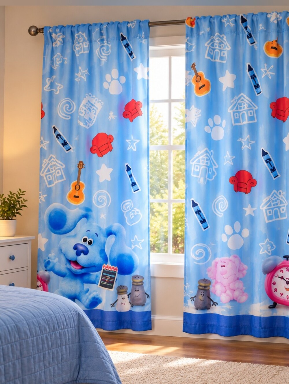 Blue’s Clues Room Darkening Curtains – New in Package